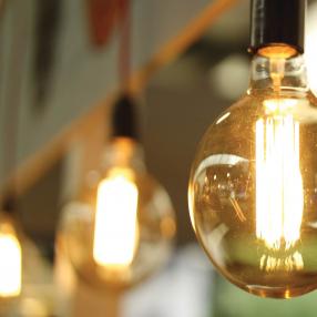 picture of lightbulb