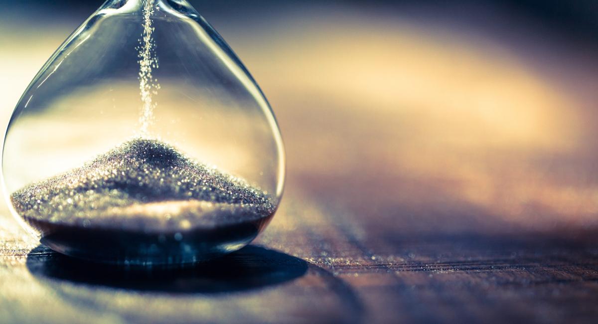 date and time setting in Creatio